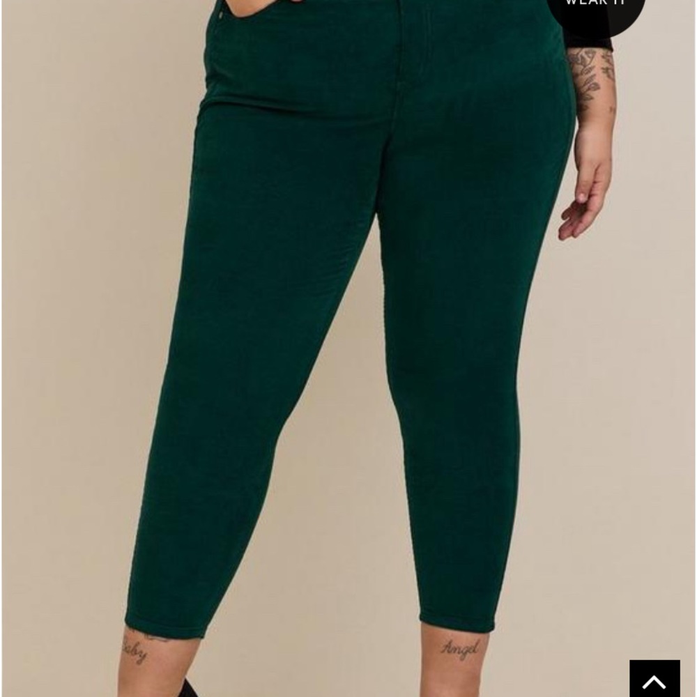 Torrid Bombshell Skinny High Rise Corduroy Jean green size 20T